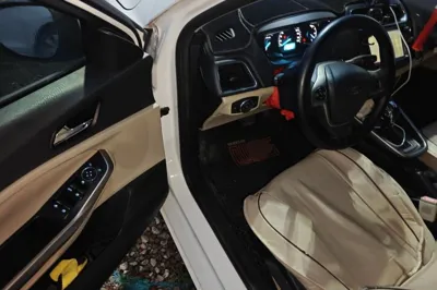 Ford Escort 2017, 38600 км, за 5038 USD - фото 16
