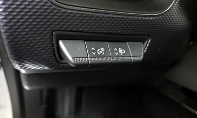 Renault-KoreaSamsung XM3 2020, 25149 км, за 7619.55 USD - фото 16