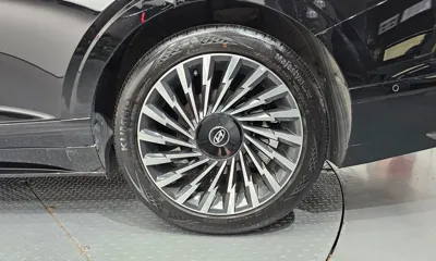 Hyundai Grandeur 2025, 34936 км, за 27241.7 USD - фото 21