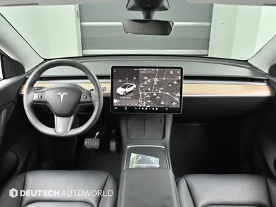 Tesla Model Y 2022, 82486 км, за 24944.2 USD - фото 7