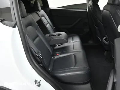 Tesla Model Y 2022, 82486 км, за 24944.2 USD - фото 12