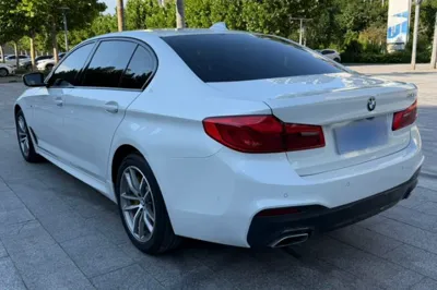 BMW 5 Series 2019, 111900 км, за 21793 USD