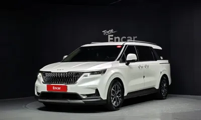 Kia Canival · 2023 год