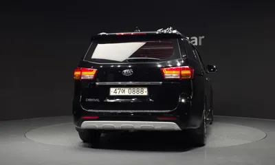 Kia Canival 2016, 275463 км, за 3249.33 USD