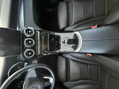 Mercedes-Benz GLC 2019, 149000 км, за 19687.67 USD