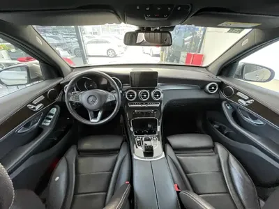 Mercedes-Benz GLC 2019, 149000 км, за 19687.67 USD