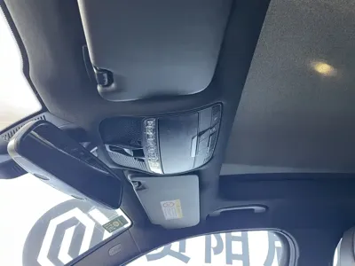 Mercedes-Benz GLC 2019, 149000 км, за 19687.67 USD - фото 7