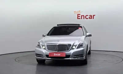 Mercedes-Benz E-Class 2012, 96298 км, за 4102.36 USD