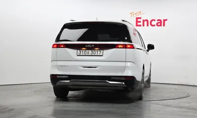 Kia Canival 2023, 44280 км, за 17278.22 USD