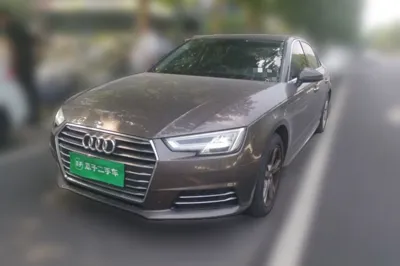 Audi A4L · 2018 год