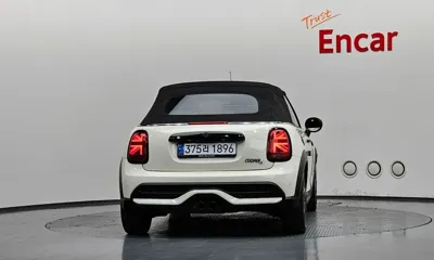 MINI Cooper Convertible 2023, 101015 км, за 15353.81 USD