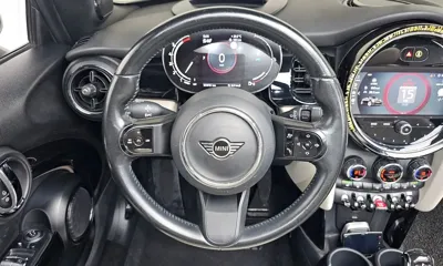 MINI Cooper Convertible 2023, 101015 км, за 15353.81 USD - фото 13