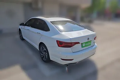 Volkswagen Sagitar 2019, 32400 км, за 15512 USD