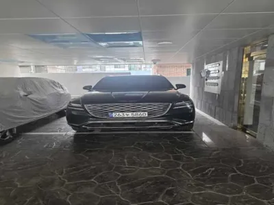 Genesis GV80 · 2025 год
