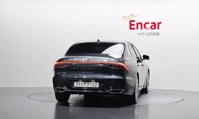 Hyundai Grandeur 2021, 121591 км, за 12800.32 USD