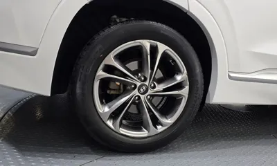 Hyundai Santafe 2020, 90172 км, за 15032.17 USD