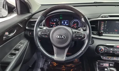 Kia Sorento 2017, 53007 км, за 11523.17 USD - фото 13