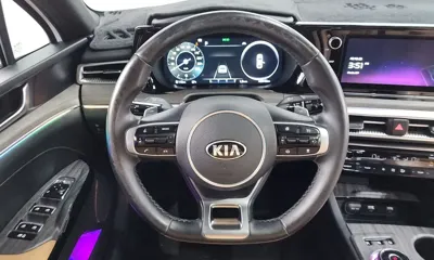 Kia K5 2021, 128148 км, за 12833.88 USD - фото 13