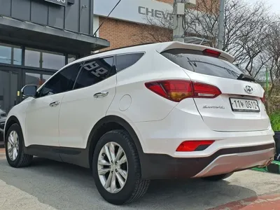 Hyundai Santafe 2016, 165211 км, за 5842.2 USD