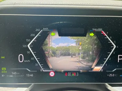 BMW 7-Series 2023, 44962 км, за 64465.69 USD - фото 8