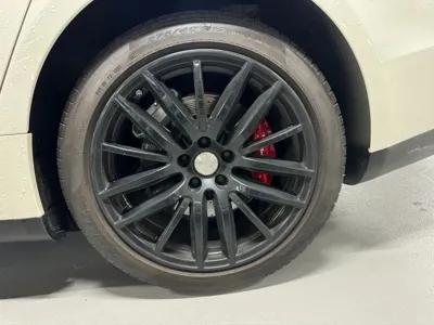 Maserati Ghibli 2017, 96794 км, за 13719.31 USD