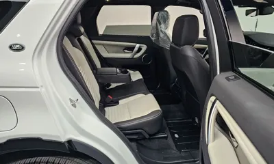Land Rover Discovery Sport 2024, 12878 км, за 28866.86 USD - фото 12