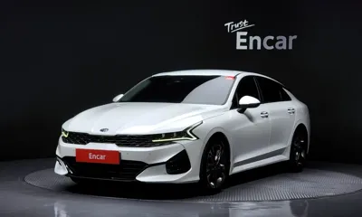 Kia K5 · 2021 год