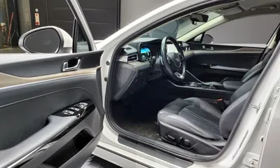 Kia K5 2021, 57008 км, за 14910.66 USD - фото 11