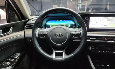 Kia K5 2021, 57008 км, за 14910.66 USD - фото 14