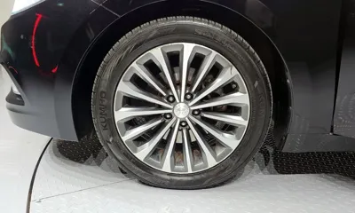 Hyundai Grandeur 2014, 114460 км, за 5139.22 USD
