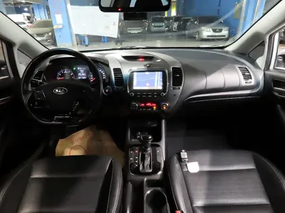 Kia K3 2016, 99867 км, за 4688.41 USD - фото 7