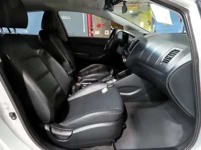 Kia K3 2016, 99867 км, за 4688.41 USD - фото 12