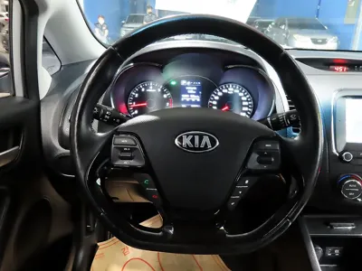Kia K3 2016, 99867 км, за 4688.41 USD - фото 13
