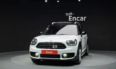 MINI Countryman 2018, 60368 км, за 9679.51 USD