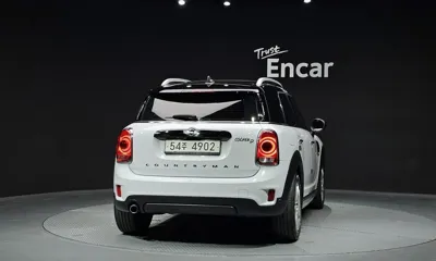 MINI Countryman 2018, 60368 км, за 9679.51 USD