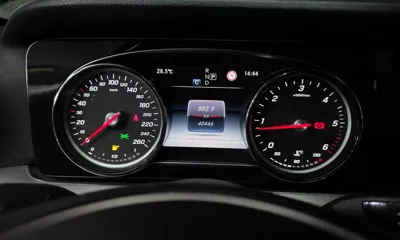 Mercedes-Benz E-Class 2017, 40446 км, за 14657.99 USD - фото 8