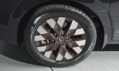 Hyundai Staria 2022, 14620 км, за 21337.52 USD