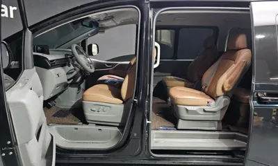 Hyundai Staria 2022, 14620 км, за 21322.23 USD - фото 18