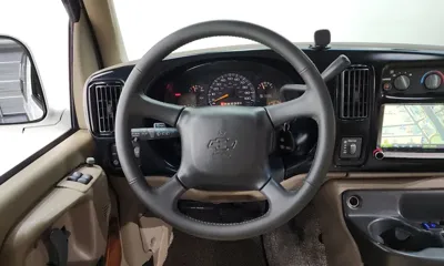 Chevrolet Express Van 2000, 209942 км, за 13071.46 USD - фото 13