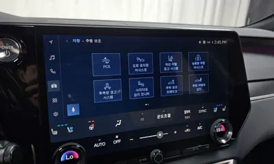 Lexus RX 2024, 30515 км, за 52703.61 USD - фото 29