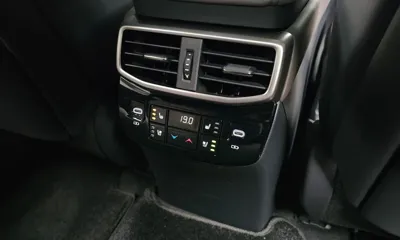 Lexus RX 2024, 30515 км, за 52703.61 USD - фото 31