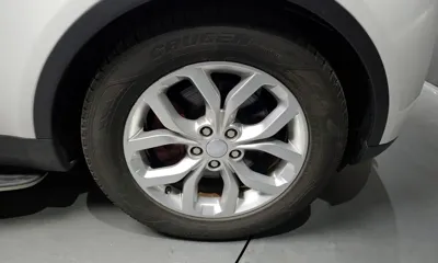 Land Rover Discovery 2018, 92626 км, за 16451.93 USD