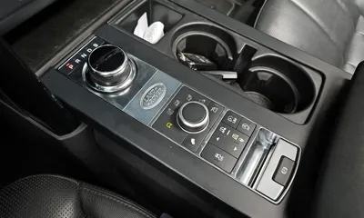 Land Rover Discovery 2018, 92626 км, за 16345.02 USD - фото 9