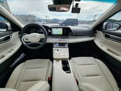 Hyundai Grandeur 2022, 36265 км, за 18241.05 USD - фото 11