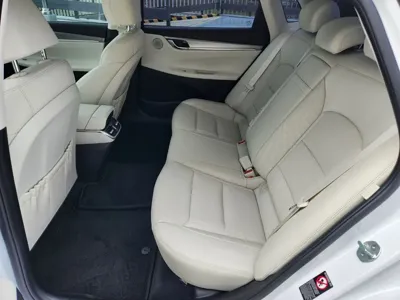 Hyundai Grandeur 2022, 36265 км, за 18241.05 USD - фото 13
