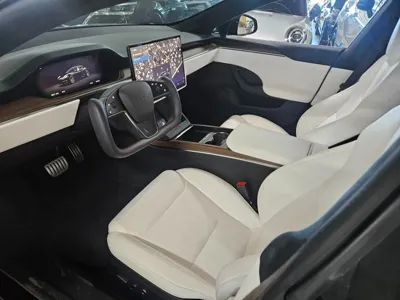 Tesla Model S 2023, 66364 км, за 80093.74 USD