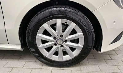 Mercedes-Benz A-Class 2014, 90911 км, за 5939.87 USD