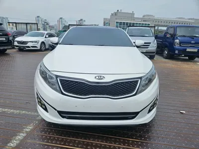 Kia K5 · 2014 год