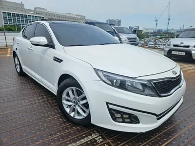 Kia K5 2014, 163187 км, за 3451.19 USD