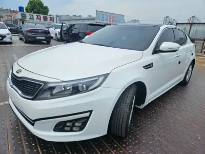 Kia K5 2014, 163187 км, за 3451.19 USD